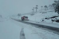 Condiciones climáticas adversas afectan las rutas de la provincia tras la nevada