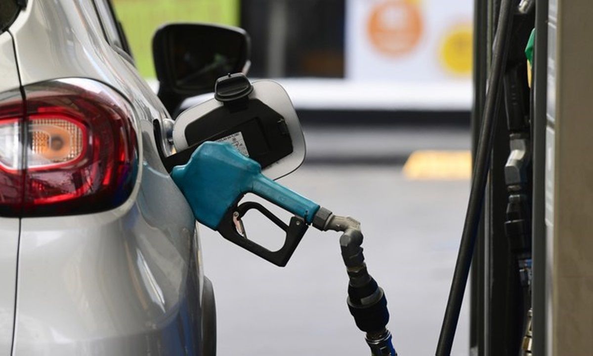 Pese a los aumentos no bajó la venta de combustibles en la región
