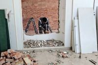 Avanzan las tareas de reparación en escuelas durante el receso invernal