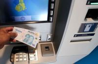 Con aumento, la Provincia paga este viernes los sueldos de enero