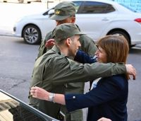 Bullrich se reunió con Nahuel Gallo y criticó a la AFA