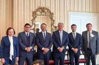 Figueroa inició en Estados Unidos una agenda para promocionar inversiones en Neuquén
