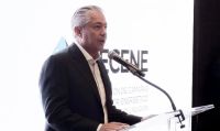 Figueroa expuso en EE.UU. y afirmó que Vaca Muerta “impacta en todo el país”