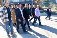 Provincia proyecta más pavimento para Villa La Angostura antes de 2027