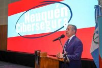 Figueroa impulsó una estrategia de prevención para enfrentar el crecimiento de los ciberdelitos en Neuquén