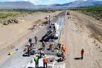     Nación acumula superávit y Neuquén apuesta por las obras para sostener el crecimiento